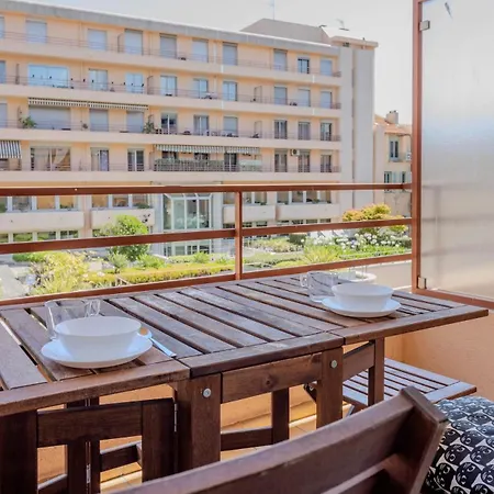 Gioffredo A 2 Pas Massena Climatise Apartman